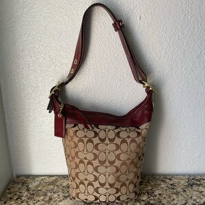 Coach Bleeker Bucket Bag Khaki/Burgundy EUC